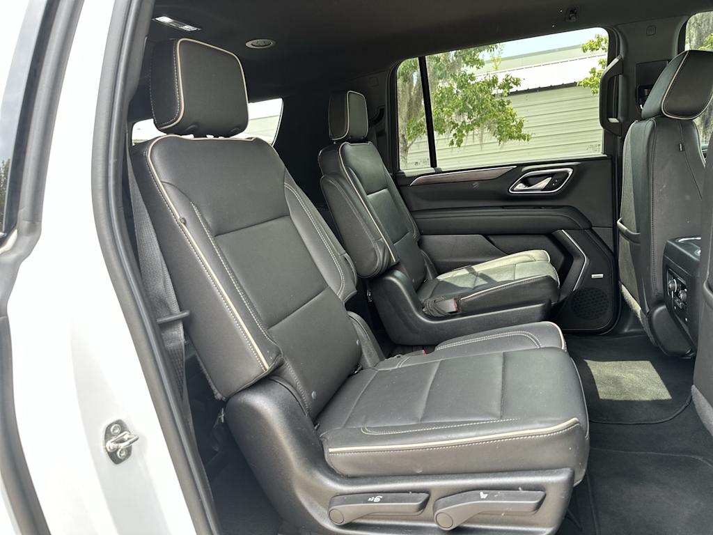 Thumbnail: 2023 Chevrolet Suburban - 25