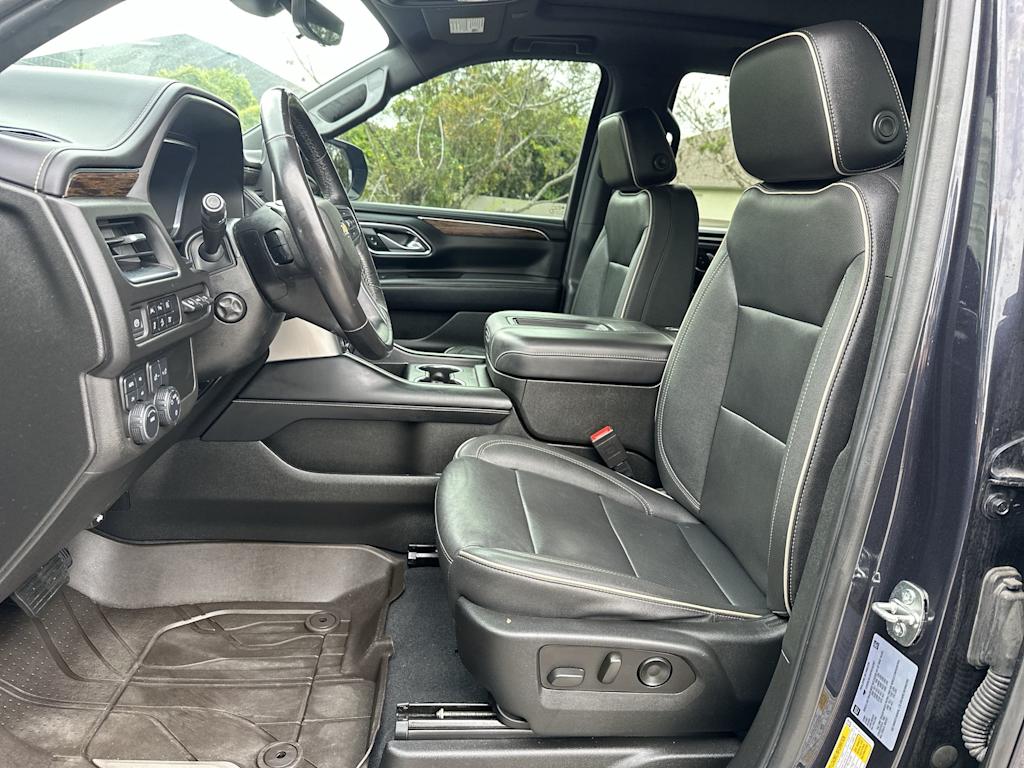 Thumbnail: 2023 Chevrolet Tahoe - 10
