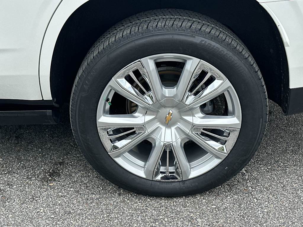 Thumbnail: 2023 Chevrolet Tahoe - 7