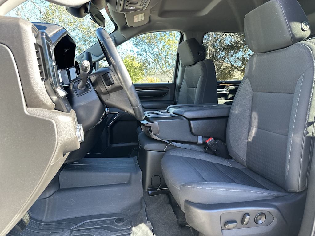 Thumbnail: 2024 GMC Sierra 2500 - 12