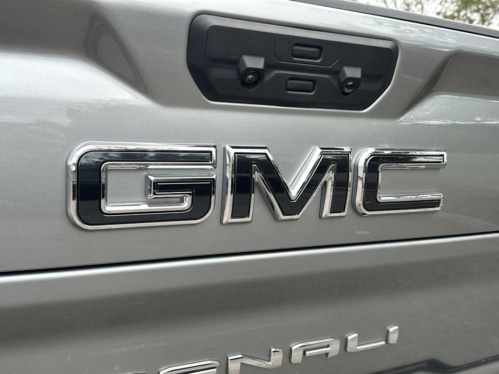 Thumbnail: 2025 GMC Sierra 3500 - 7