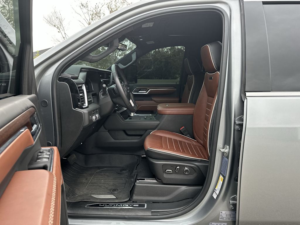 Thumbnail: 2025 GMC Sierra 3500 - 11