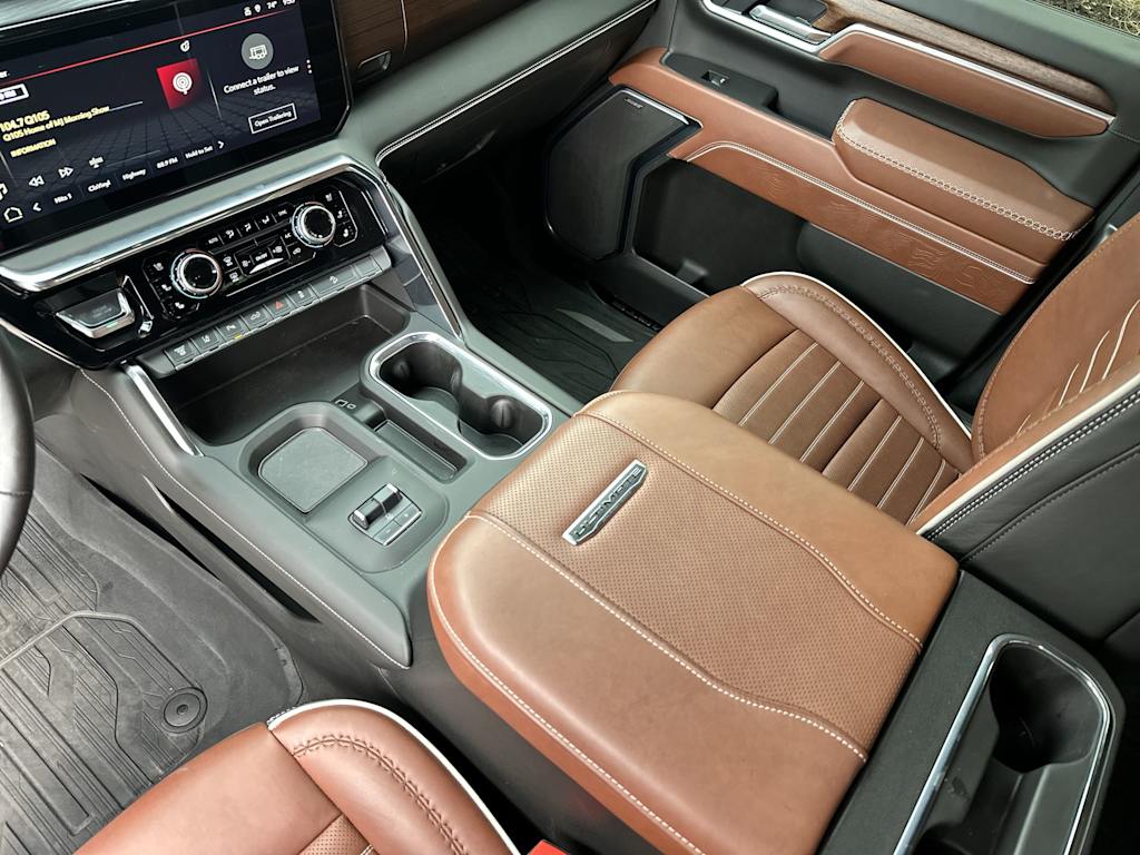 Thumbnail: 2025 GMC Sierra 3500 - 15