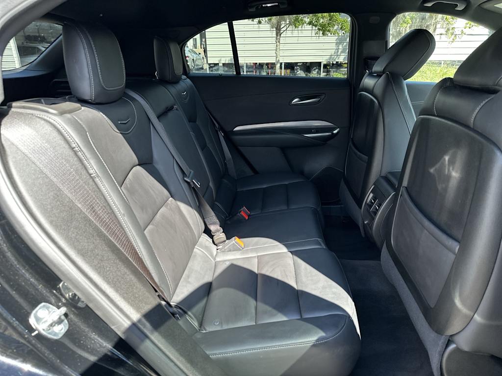 Thumbnail: 2025 Cadillac XT4 - 24