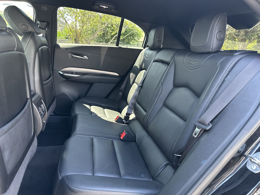 Thumbnail: 2025 Cadillac XT4 - 23