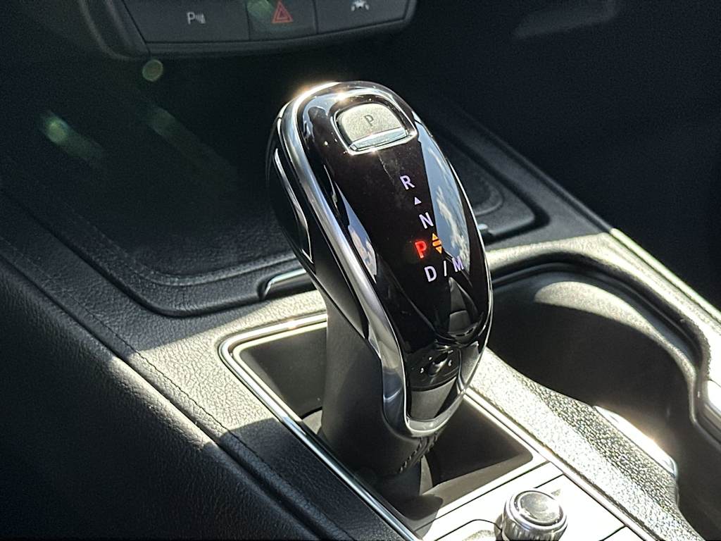 Thumbnail: 2025 Cadillac XT4 - 26