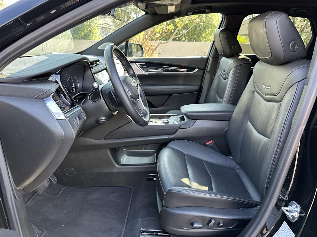 Thumbnail: 2025 Cadillac XT5 - 9