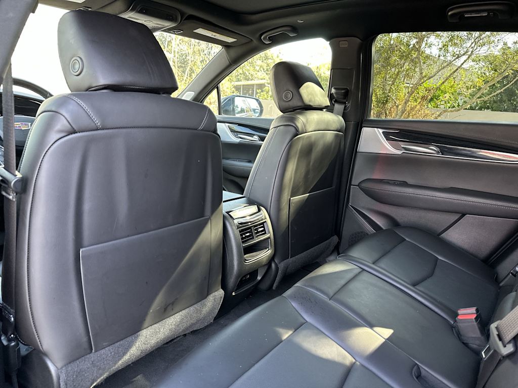 Thumbnail: 2025 Cadillac XT5 - 10