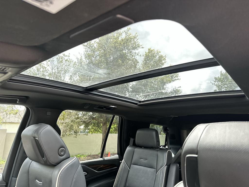 Thumbnail: 2023 Cadillac Escalade - 25