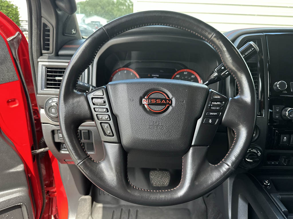 Thumbnail: 2023 Nissan Titan - 10