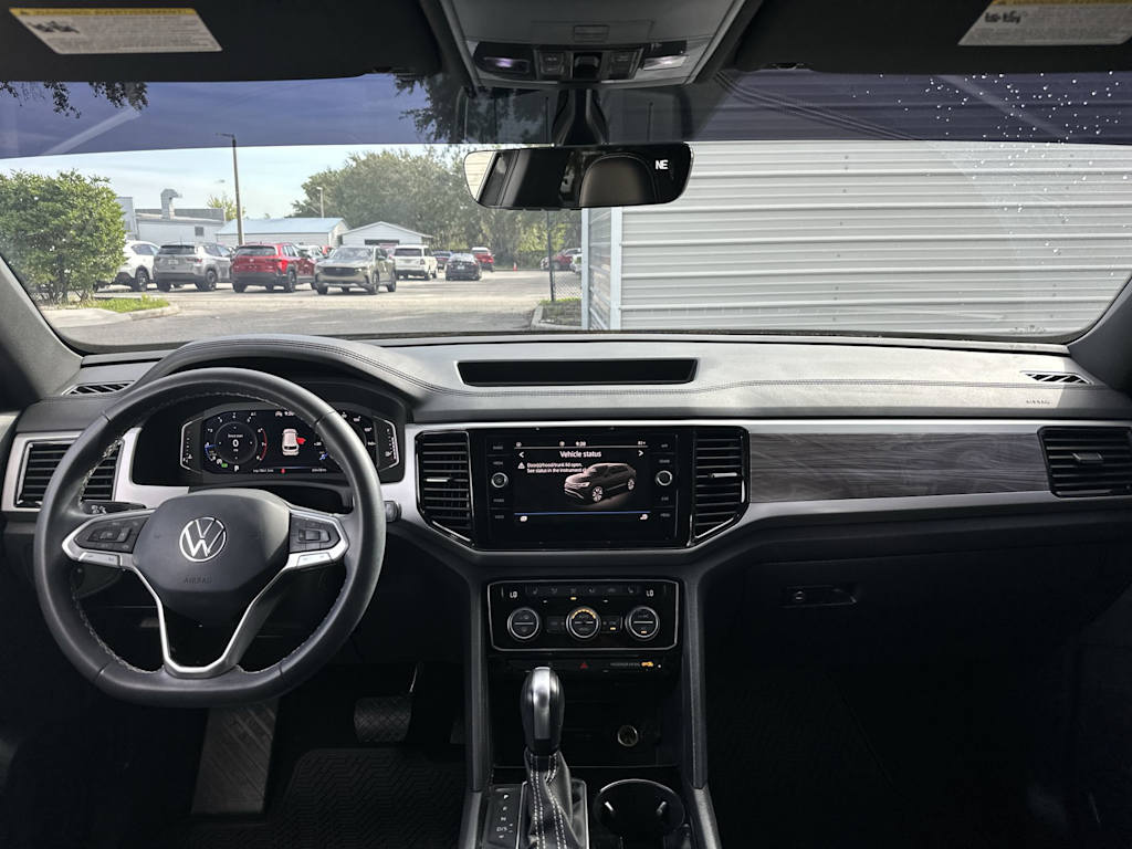 Thumbnail: 2022 Volkswagen Atlas - 2