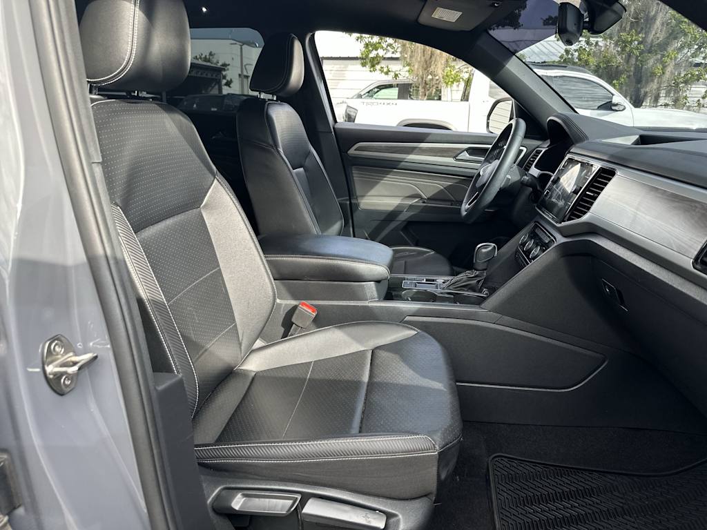 Thumbnail: 2022 Volkswagen Atlas - 27