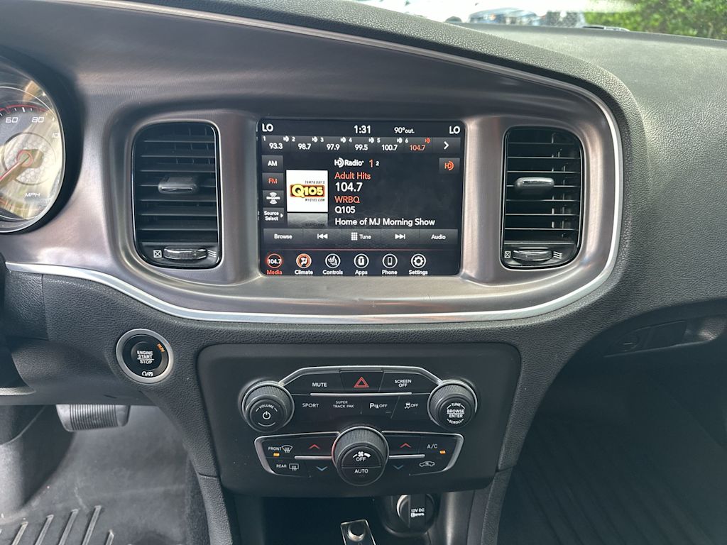 Thumbnail: 2021 Dodge Charger - 13