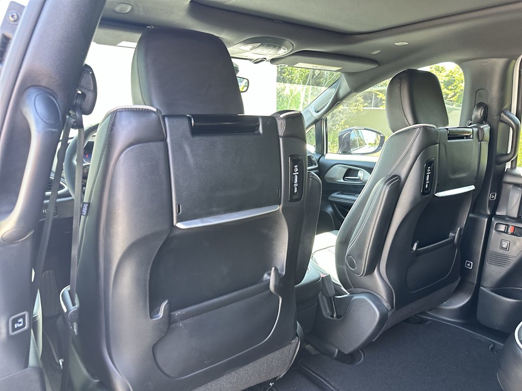 Thumbnail: 2023 Chrysler Pacifica - 13
