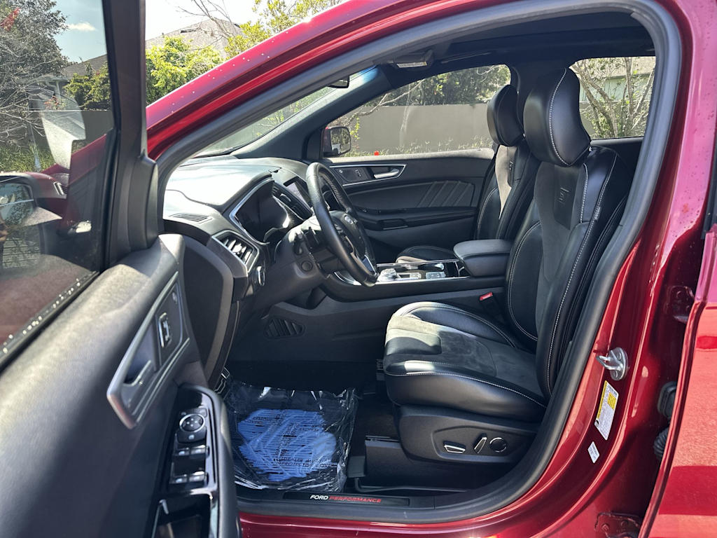 Thumbnail: 2019 Ford Edge - 11