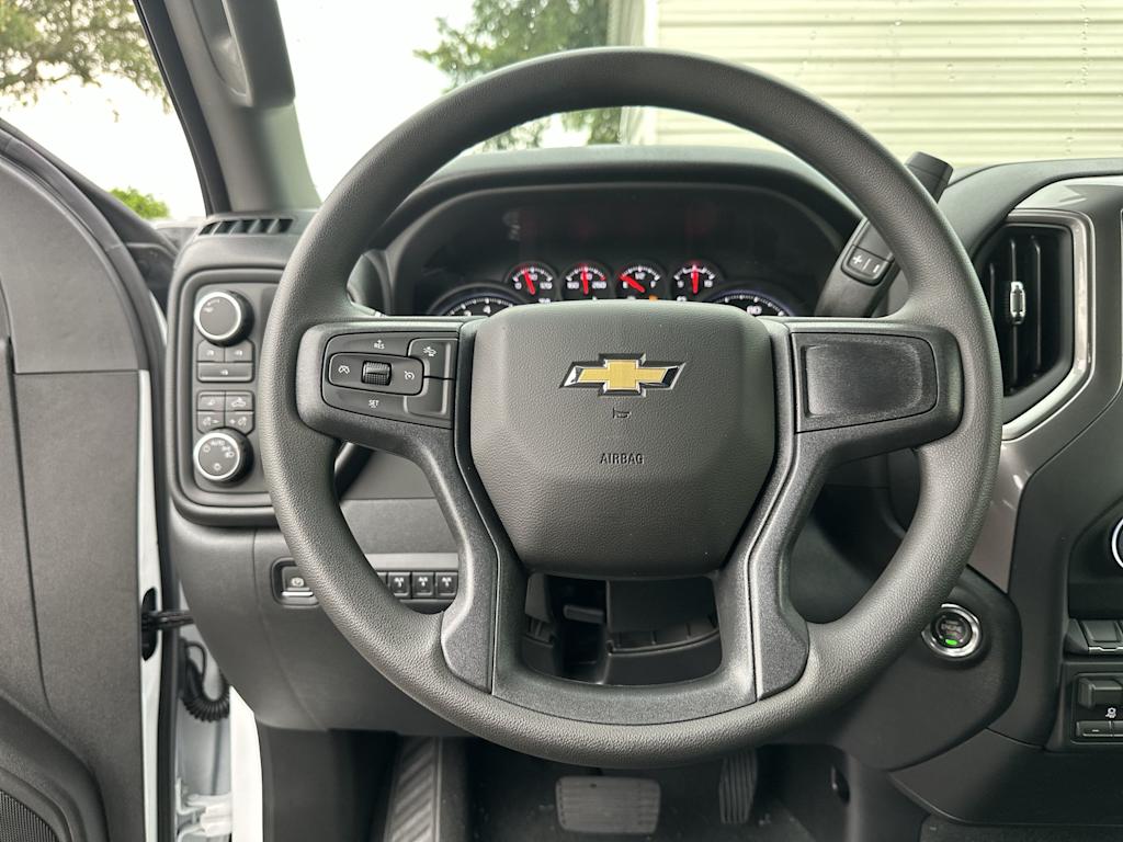 Thumbnail: 2026 Chevrolet Silverado 2500 - 10