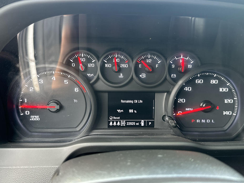 Thumbnail: 2025 Chevrolet Silverado 2500 - 16