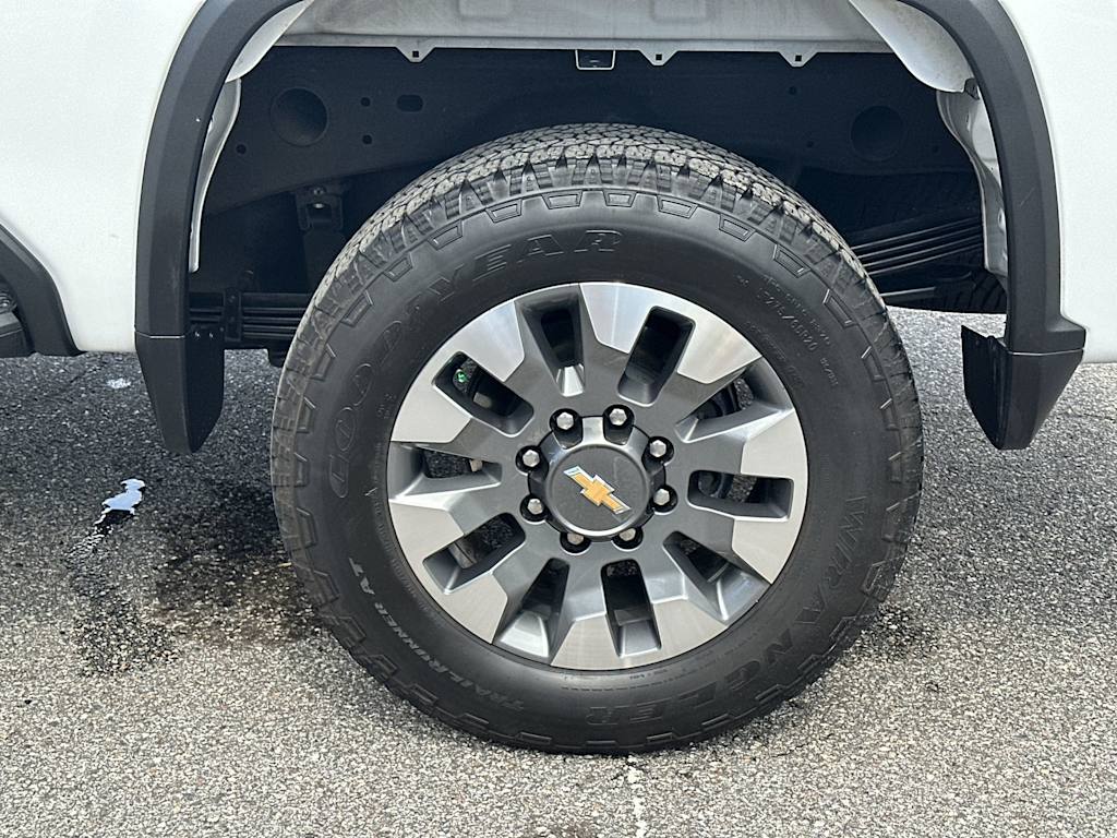 Thumbnail: 2025 Chevrolet Silverado 2500 - 8