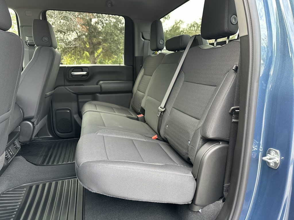 Thumbnail: 2026 Chevrolet Silverado 2500 - 23