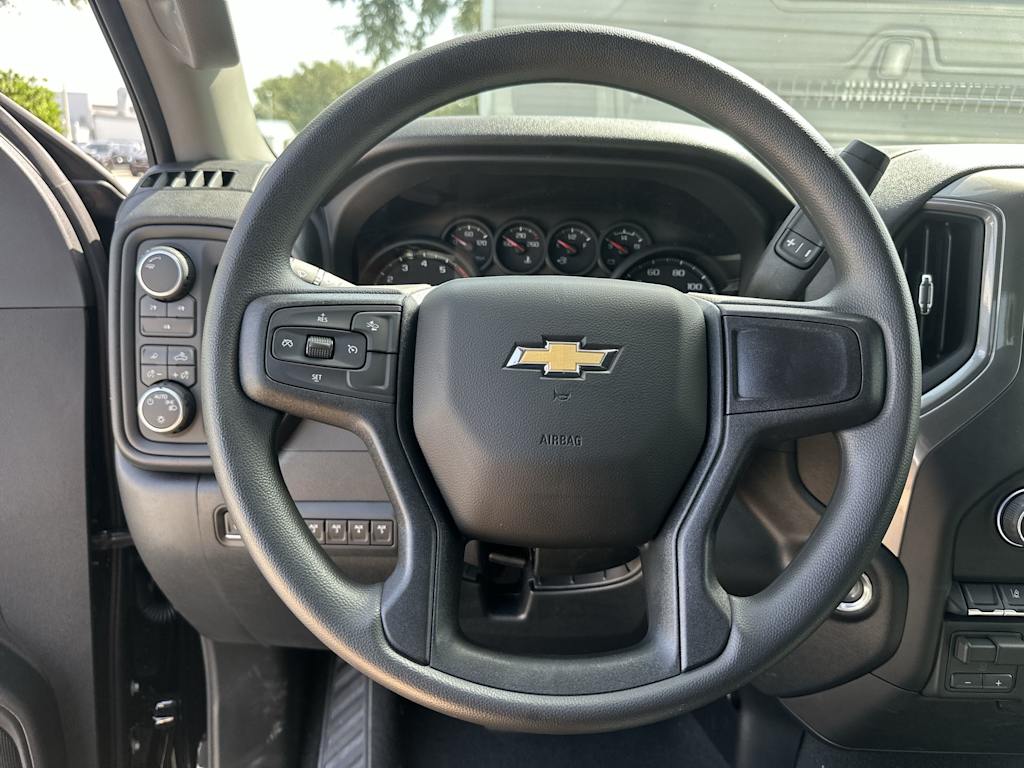 Thumbnail: 2026 Chevrolet Silverado 2500 - 9