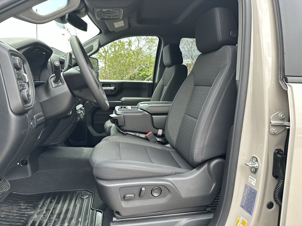 Thumbnail: 2026 Chevrolet Silverado 2500 - 10