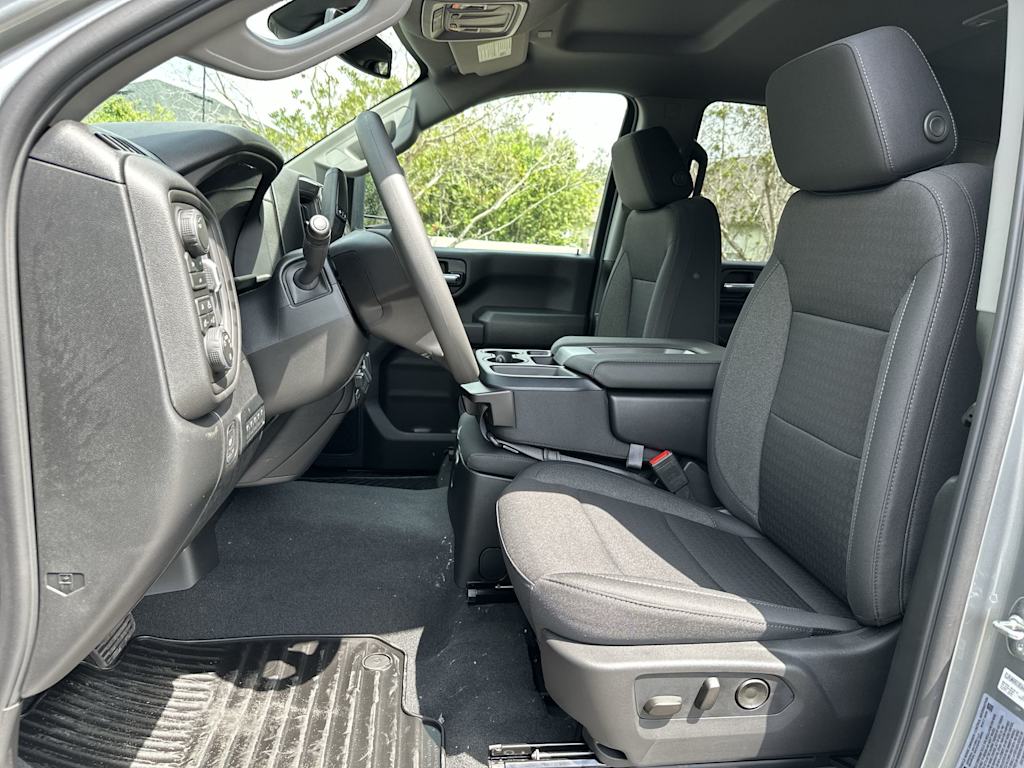 Thumbnail: 2026 Chevrolet Silverado 2500 - 12