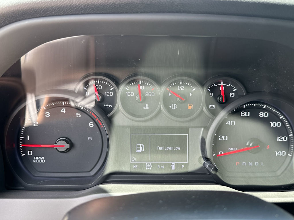Thumbnail: 2026 Chevrolet Silverado 2500 - 15