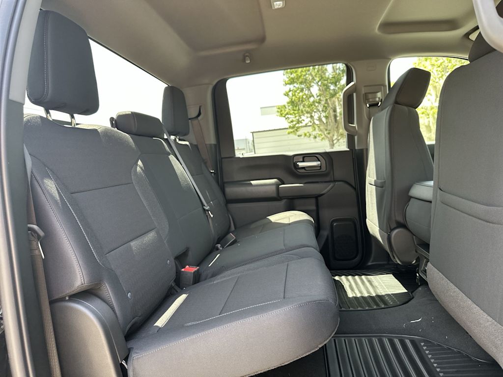 Thumbnail: 2026 Chevrolet Silverado 2500 - 25