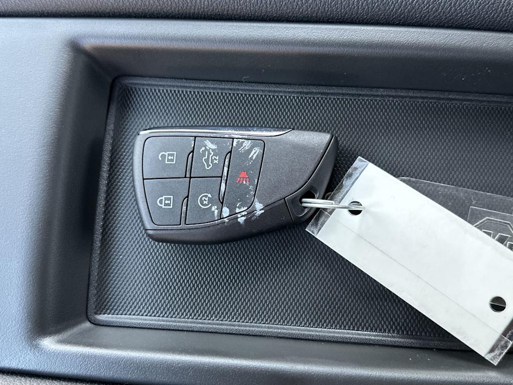 Thumbnail: 2026 Chevrolet Silverado 2500 - 16