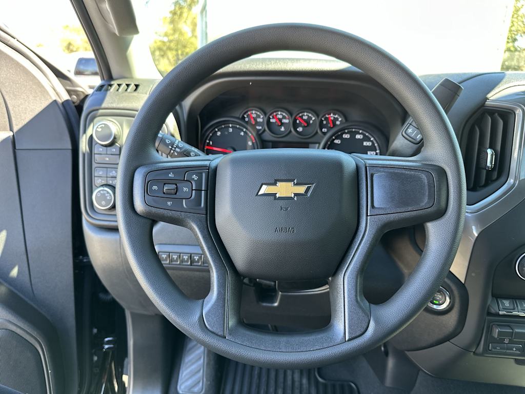 Thumbnail: 2026 Chevrolet Silverado 2500 - 10