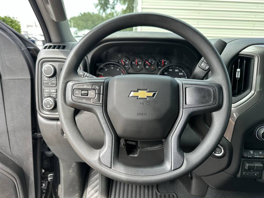Thumbnail: 2026 Chevrolet Silverado 2500 - 9