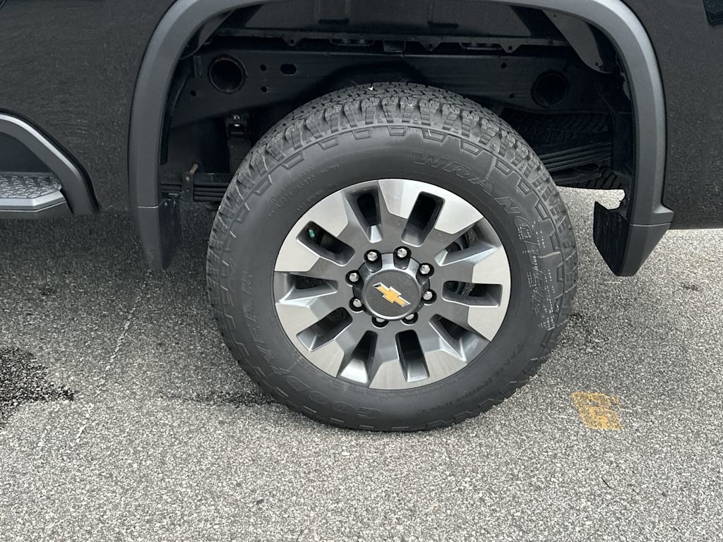 Thumbnail: 2026 Chevrolet Silverado 2500 - 7