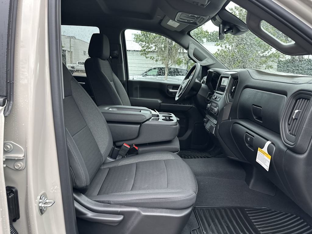 Thumbnail: 2026 Chevrolet Silverado 2500 - 25