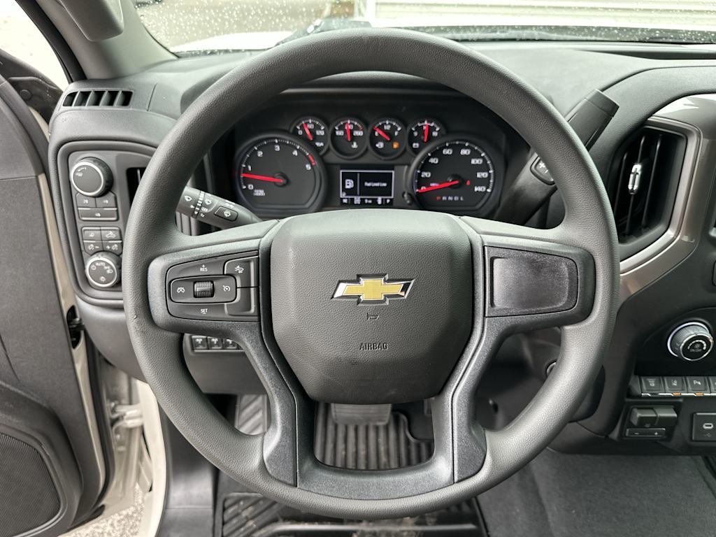 Thumbnail: 2026 Chevrolet Silverado 2500 - 10