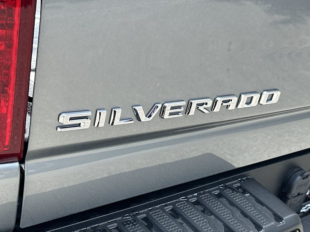 Thumbnail: 2026 Chevrolet Silverado 2500 - 23