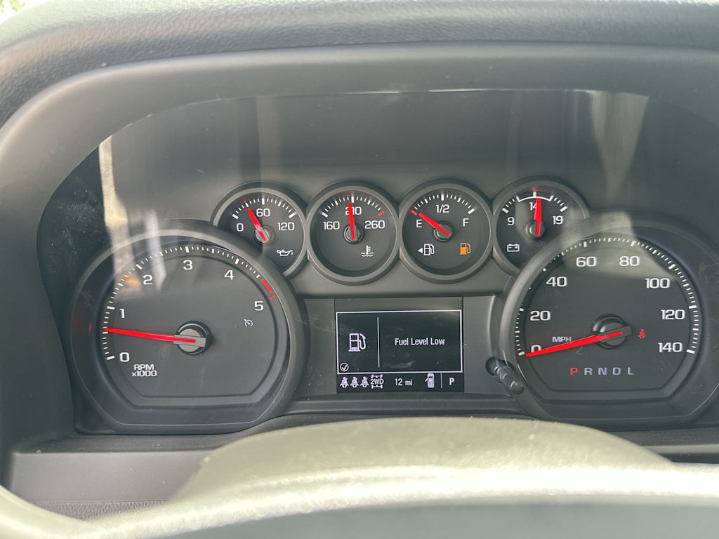 Thumbnail: 2026 Chevrolet Silverado 2500 - 16