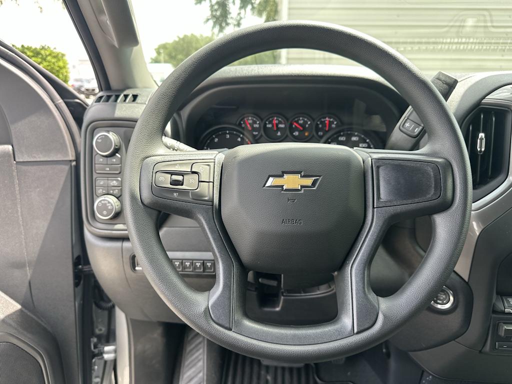 Thumbnail: 2026 Chevrolet Silverado 2500 - 10