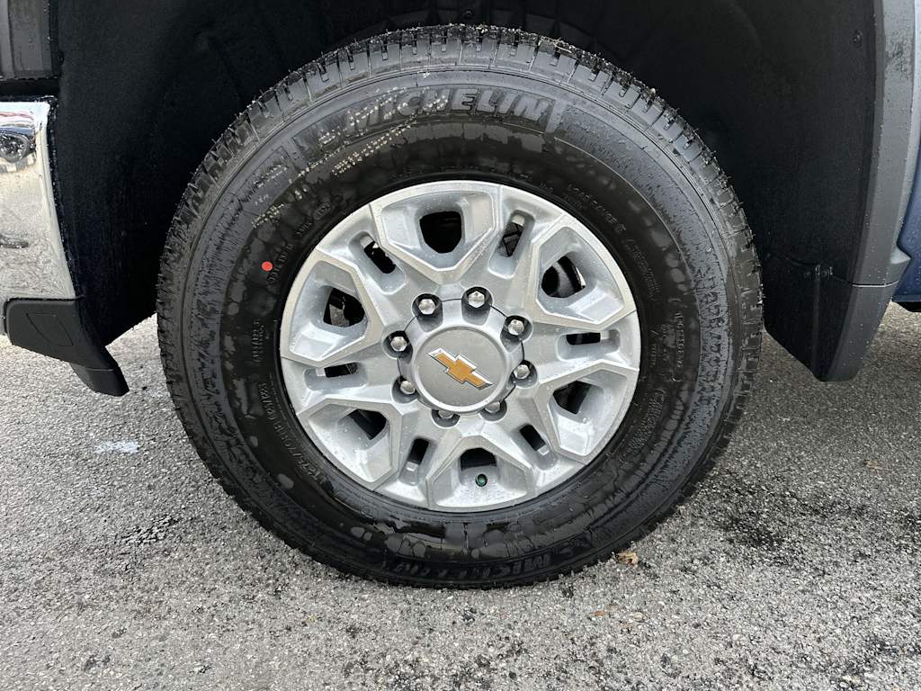 Thumbnail: 2026 Chevrolet Silverado 2500 - 7