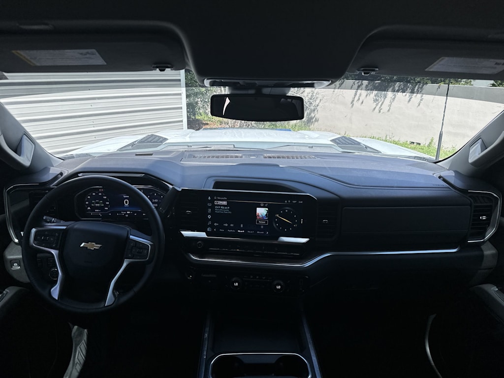Thumbnail: 2025 Chevrolet Silverado 2500 - 2