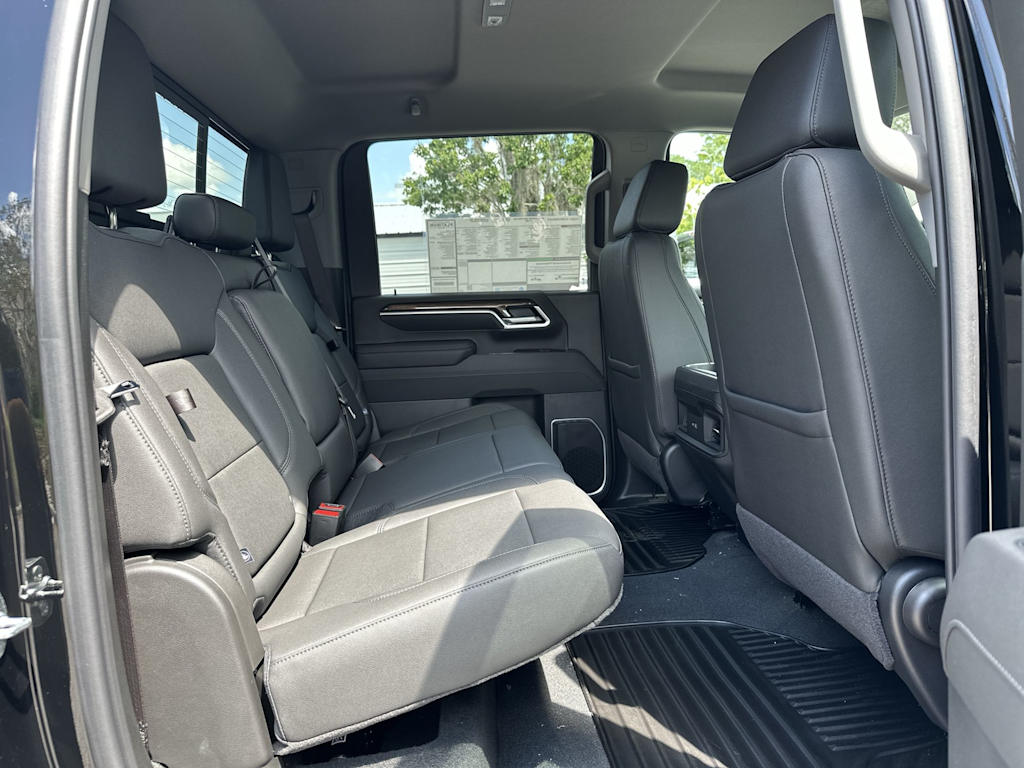 Thumbnail: 2026 Chevrolet Silverado 2500 - 24