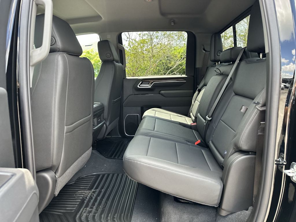 Thumbnail: 2026 Chevrolet Silverado 2500 - 23