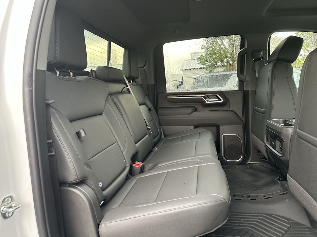 Thumbnail: 2026 Chevrolet Silverado 2500 - 24