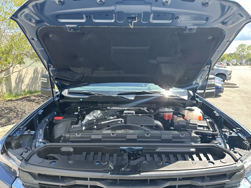 Thumbnail: 2025 Chevrolet Silverado 2500 - 9