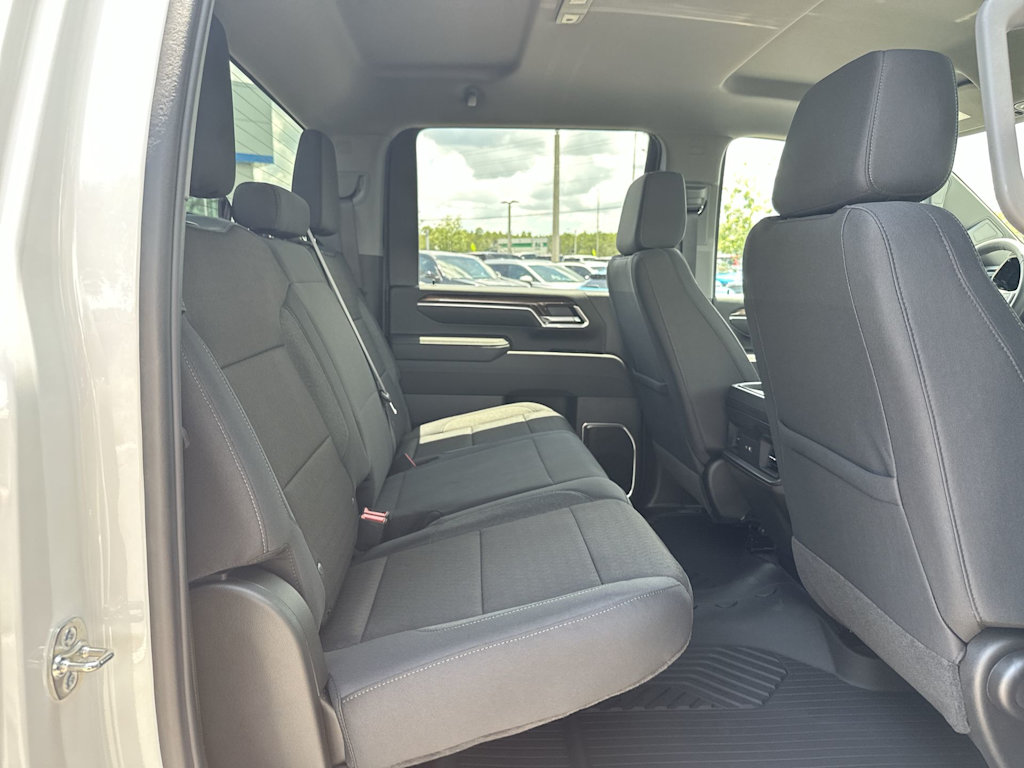 Thumbnail: 2025 Chevrolet Silverado 2500 - 24