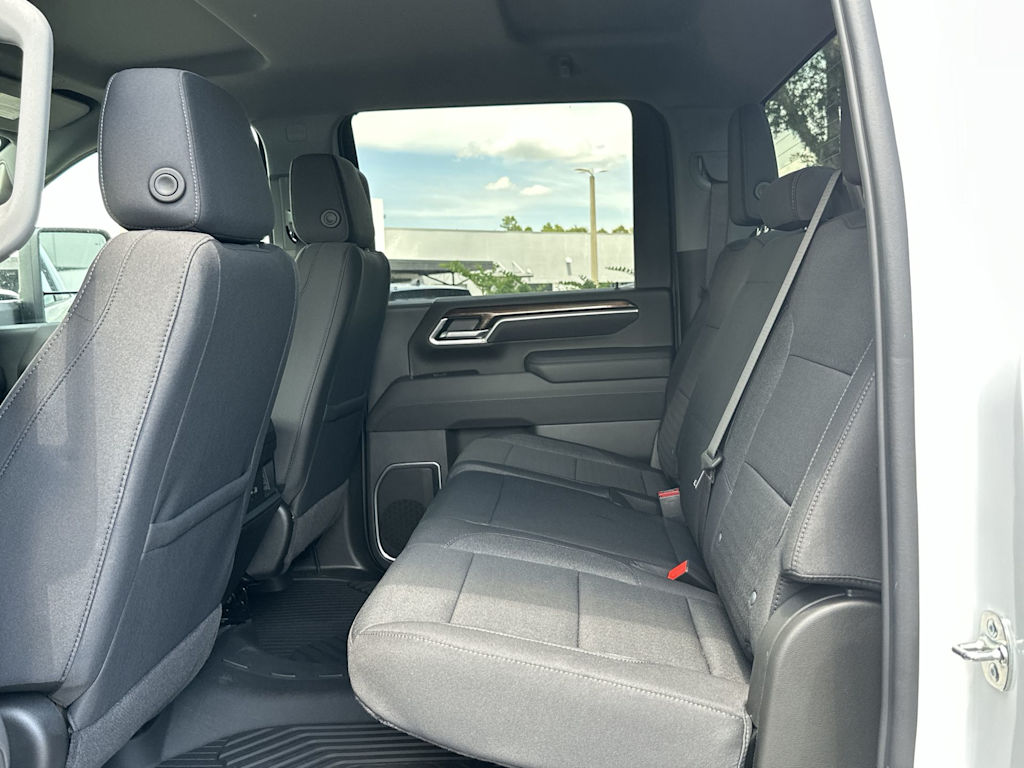 Thumbnail: 2025 Chevrolet Silverado 2500 - 13