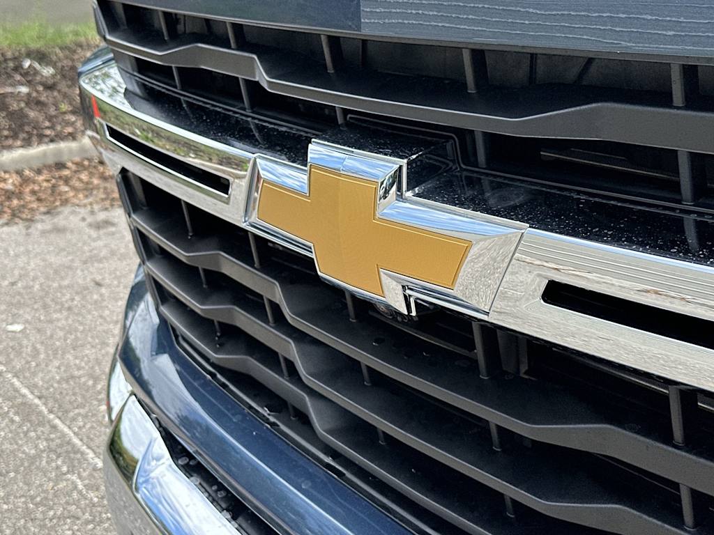 Thumbnail: 2026 Chevrolet Silverado 2500 - 7