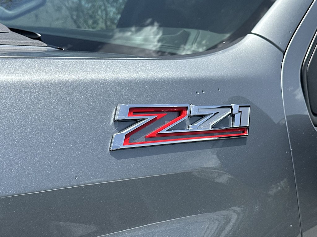 Thumbnail: 2026 Chevrolet Silverado 2500 - 22