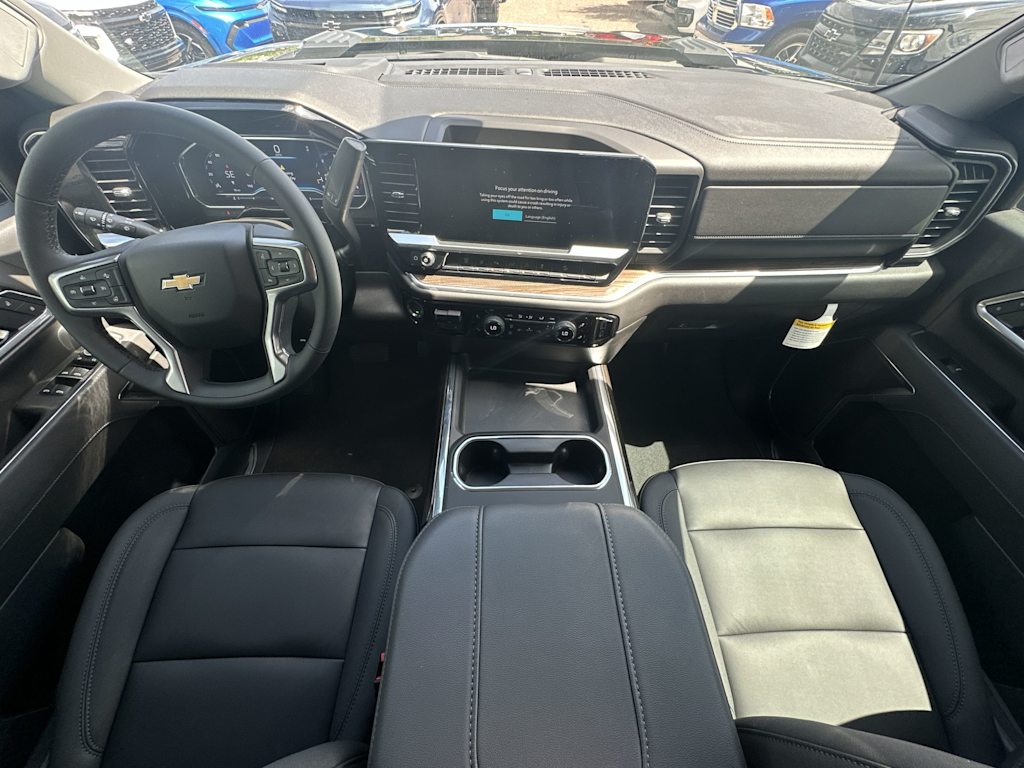 Thumbnail: 2025 Chevrolet Silverado 2500 - 2