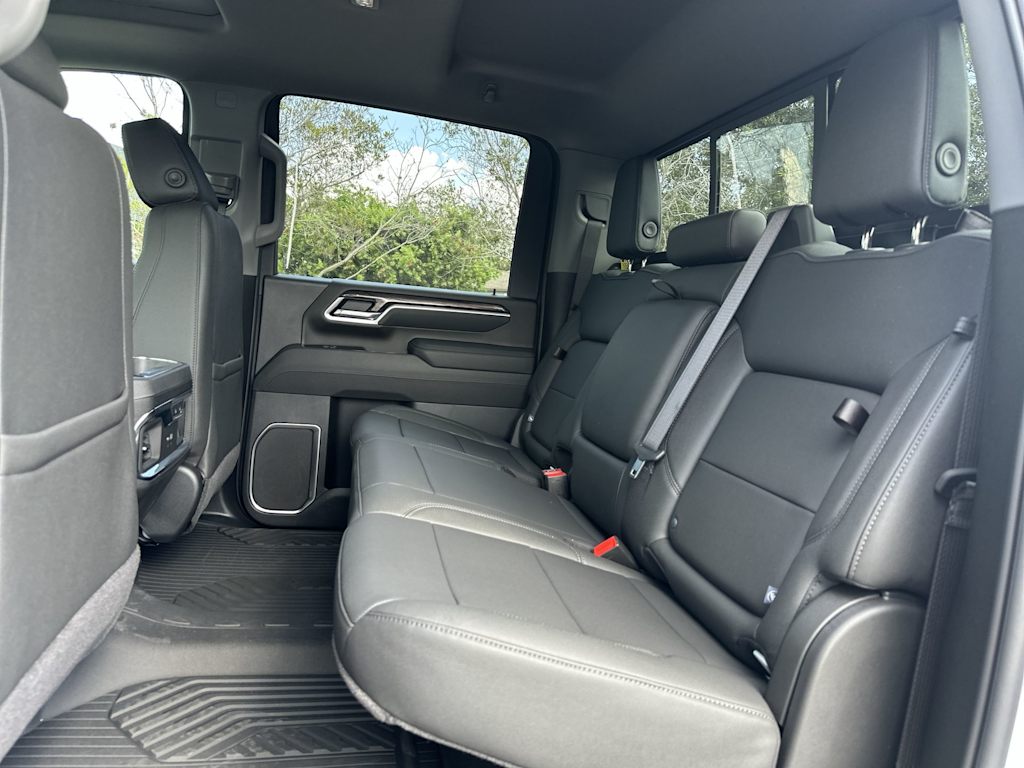 Thumbnail: 2026 Chevrolet Silverado 2500 - 12