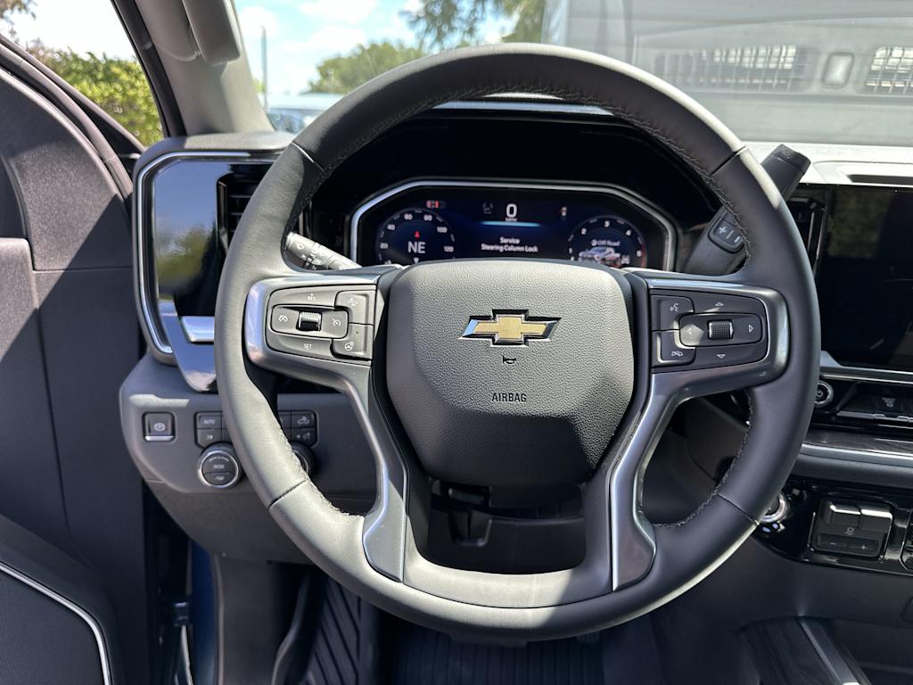 Thumbnail: 2026 Chevrolet Silverado 2500 - 9